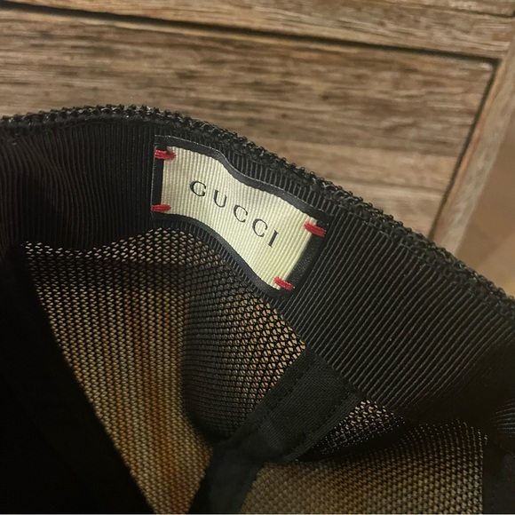 NWT Gucci “Guccy” Logo Moon/Star Print Baseball Hat - Red (L) - Discontinued - Picture 11 of 14